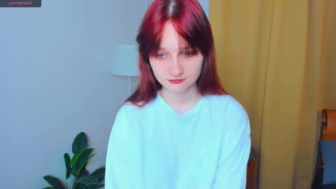 Kelly  Lilly online show from 11-02-25, 06:43