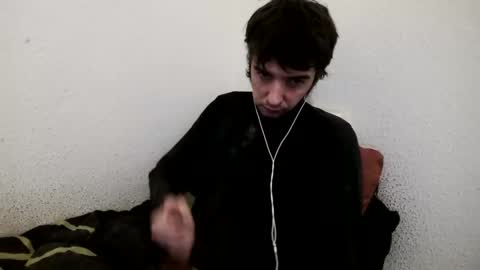 Snapshot of h1dden_reality chatting on 02-02-25, 10:39 h1dden_reality online show from 02-02-25, 10:39