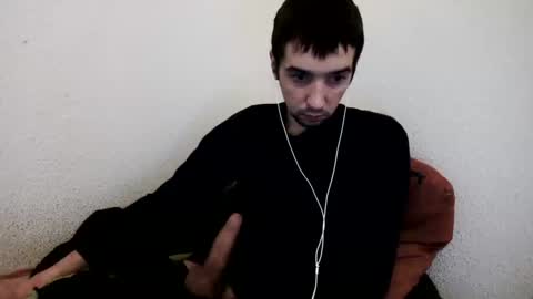 Snapshot of h1dden_reality chatting on 02-26-25, 03:10 h1dden_reality online show from 02-26-25, 03:10