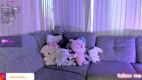 Hello Kitty online show from 05-10-26, 01:38