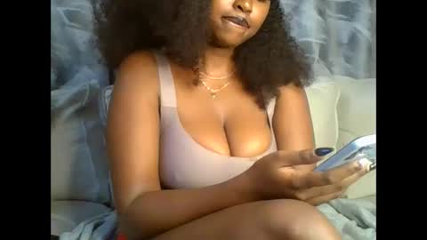 Snapshot of h_o_t_goddess chatting on 01-19-25, 10:17 h_o_t_goddess online show from 01-19-25, 10:17