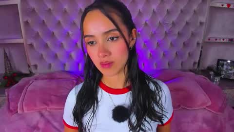 Snapshot of haari02 chatting on 12-15-25, 08:24 Haari online show from 12-15-25, 08:24