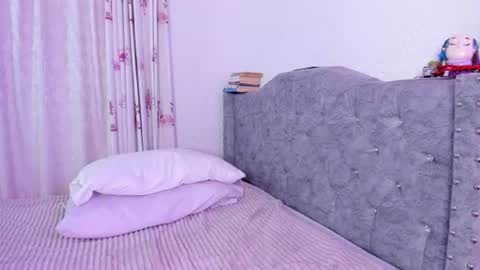 Snapshot of hadaa_ chatting on 06-11-26, 12:32 Hada online show from 06-11-26, 12:32
