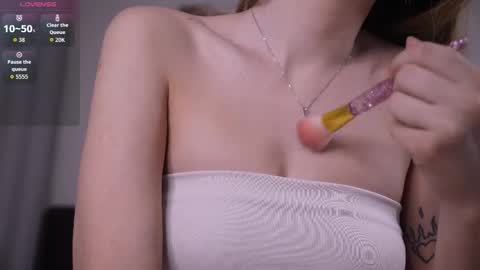 Hi Im Rebecca Glad to see you in my room  PVT is open online show from 02-12-26, 01:11