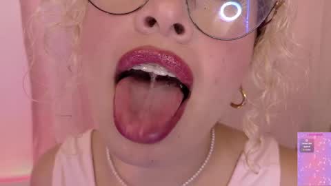 Haely online show from 06-07-26, 05:06
