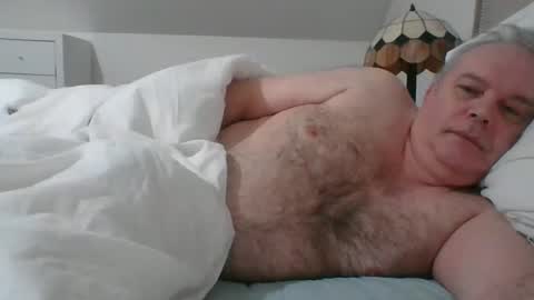 Snapshot of haggisstop chatting on 01-08-25, 12:58 haggisstop online show from 01-08-25, 12:58