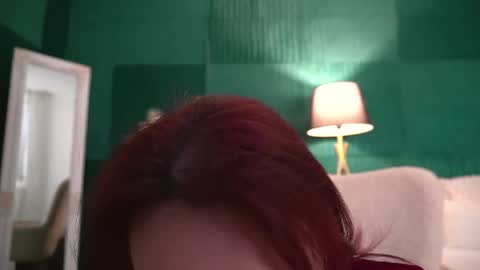 Snapshot of haileymoon85 chatting on 04-29-26, 03:32 Hailey online show from 04-29-26, 03:32