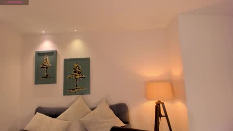 Hailey online show from 03-01-26, 11:12