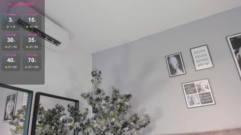 haileystonei online show from 12-19-25, 11:28