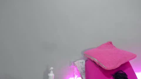 haileystonei online show from 02-24-26, 09:07