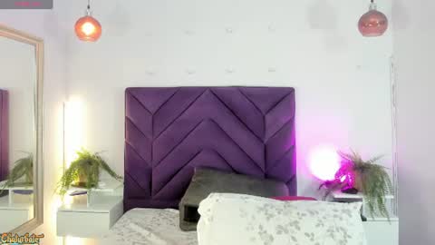 haileystonei online show from 06-30-26, 11:22