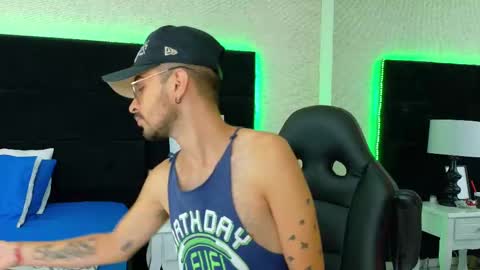 H A I R Y D I A M O N D online show from 09-19-25, 03:52