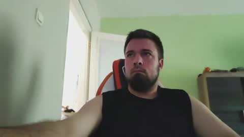 Snapshot of hairy_guy007 chatting on 07-26-26, 08:32 hairy_guy007 online show from 07-26-26, 08:32