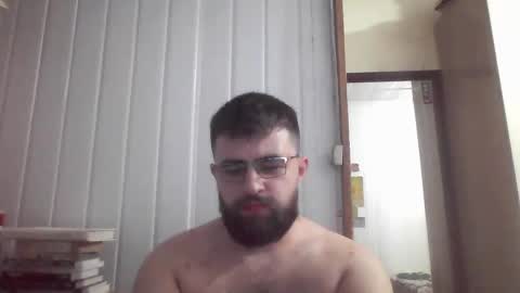 Snapshot of hairy_man_69_ chatting on 12-27-24, 08:45 horny online show from 12-27-24, 08:45