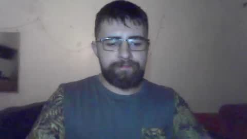 Snapshot of hairy_man_69_ chatting on 09-13-25, 10:31 horny online show from 09-13-25, 10:31