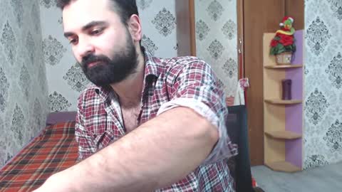 Hairy Tyler online show from 01-22-25, 10:40