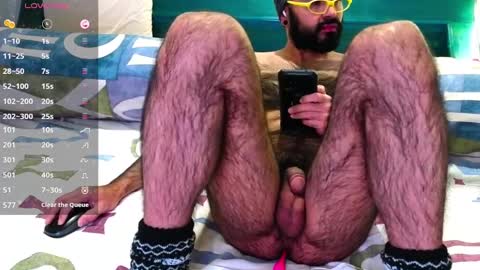 Snapshot of hairyale chatting on 01-10-25, 03:29 Hairyale online show from 01-10-25, 03:29