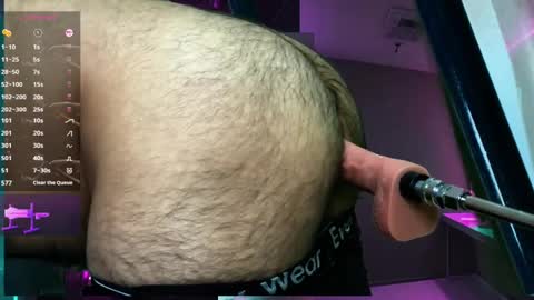 Snapshot of hairyale chatting on 01-30-25, 10:51 Hairyale online show from 01-30-25, 10:51