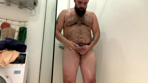 Snapshot of hairyandhorny__ chatting on 08-04-26, 07:27 hairyandhorny__ online show from 08-04-26, 07:27