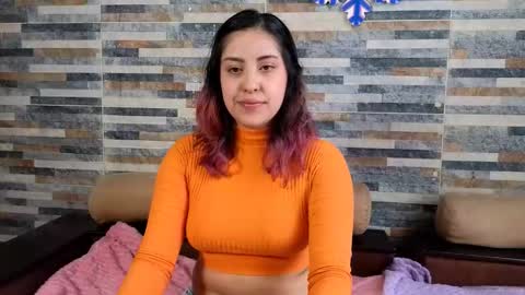 Snapshot of hairyandsexysalma chatting on 12-15-25, 05:06 SALMA online show from 12-15-25, 05:06