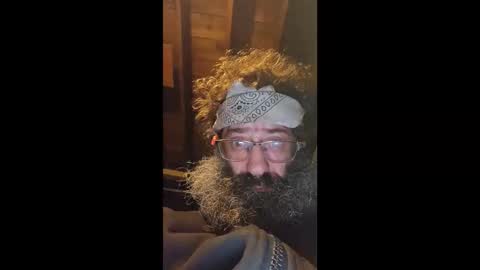Snapshot of hairycockman371822 chatting on 11-16-25, 11:38 hairycockman371822 online show from 11-16-25, 11:38