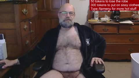 HairyDaddyBear69 online show from 04-27-26, 11:41
