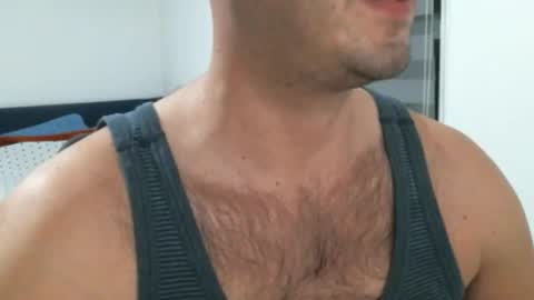 Snapshot of hairyeurostud chatting on 03-11-26, 01:22 Andy online show from 03-11-26, 01:22