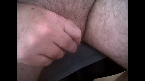 hairyman007 online show from 11-17-25, 09:48