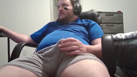 Snapshot of hairymikey chatting on 11-20-25, 05:18 hairymikey online show from 11-20-25, 05:18