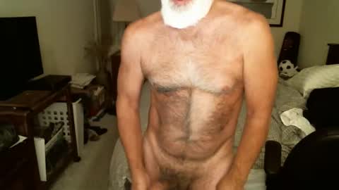 Hairy pecs online show from 04-28-26, 05:34