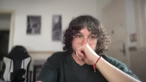 Snapshot of halfblood18 chatting on 11-08-25, 03:56 halfblood18 online show from 11-08-25, 03:56