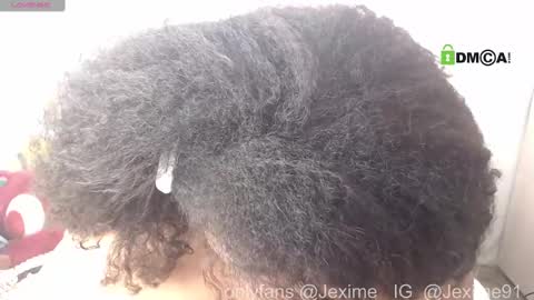 HALLE online show from 03-10-25, 03:56