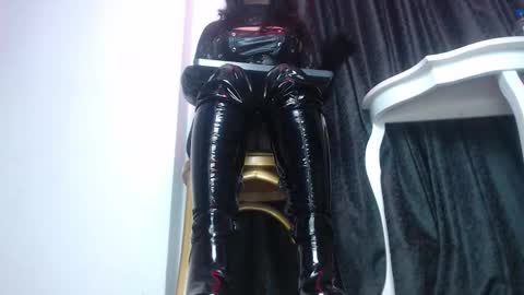 Snapshot of halley_raven chatting on 09-12-25, 08:31 Halley Raven online show from 09-12-25, 08:31