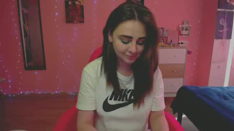Snapshot of halleyg chatting on 05-07-26, 01:05 Ann online show from 05-07-26, 01:05