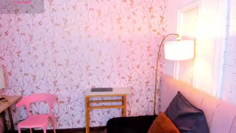 Halley Lorens online show from 07-28-26, 07:15