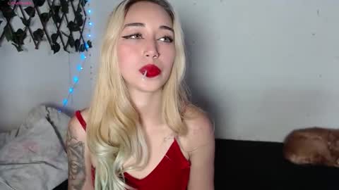 HALLIE online show from 09-24-25, 09:51