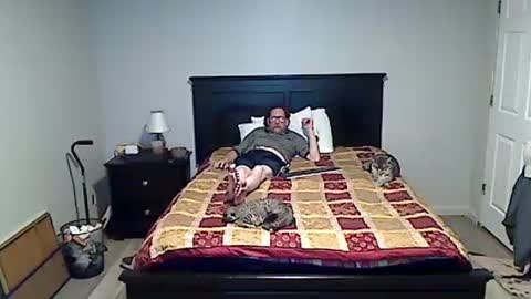 hammerthatthang73 online show from 04-15-26, 07:48