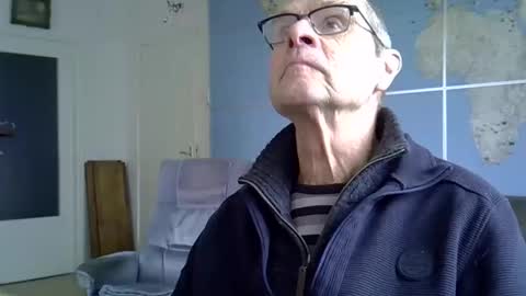 Prefer men 80 online show from 11-26-25, 10:49