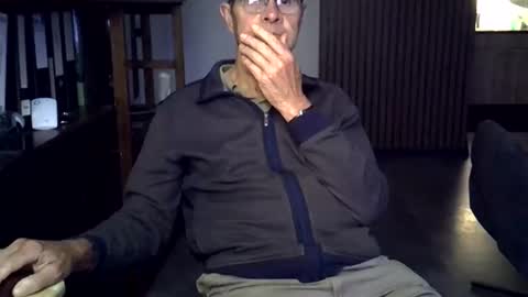 Snapshot of hamto65 chatting on 05-31-26, 07:48 Prefer men 80 online show from 05-31-26, 07:48