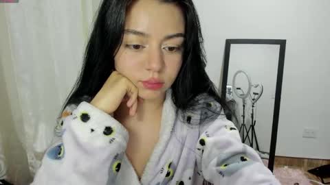 Snapshot of hana_garcia chatting on 05-16-26, 01:02 Hana Garcia online show from 05-16-26, 01:02