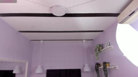 hanaahquinn online show from 10-25-25, 11:40