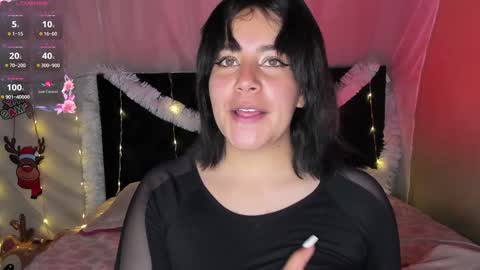 Snapshot of hanah_bakeer chatting on 12-13-24, 06:27 Hanah Montana Independent model online show from 12-13-24, 06:27