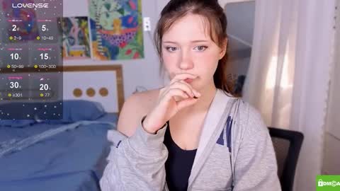 hanahwoods online show from 11-21-25, 01:26