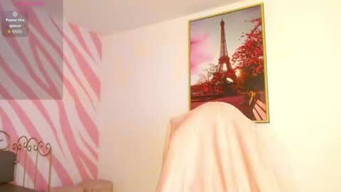 Hanaku  online show from 04-27-26, 09:02