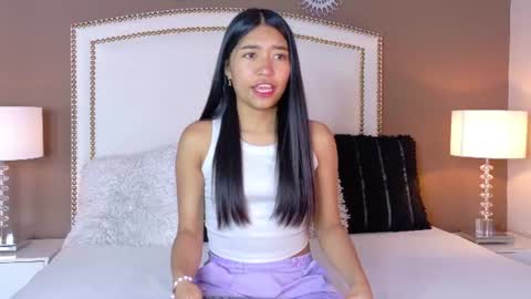 Snapshot of hanaluna chatting on 07-17-26, 02:02 Hanna online show from 07-17-26, 02:02
