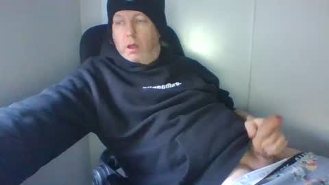 hand_ball_32 online show from 07-14-26, 06:07