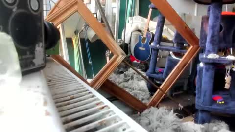 Snapshot of handncocknocum chatting on 02-28-25, 07:15 handncocknocum online show from 02-28-25, 07:15