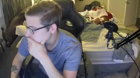 Snapshot of hands99 chatting on 11-10-25, 03:49 hands99 online show from 11-10-25, 03:49