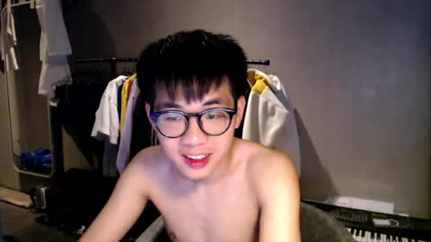 handsome_mannn online show from 07-17-26, 07:30