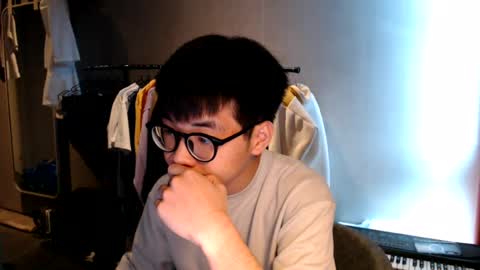 handsome_mannn online show from 07-20-26, 02:19